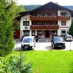 Bergidyll 1 Gartenwohnung Διαμέρισμα *