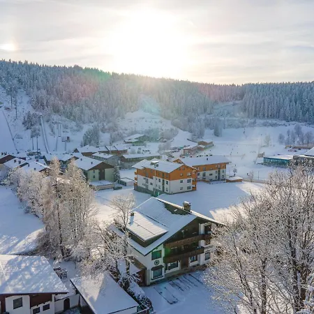 Bergidyll 1 Gartenwohnung * Рамзау