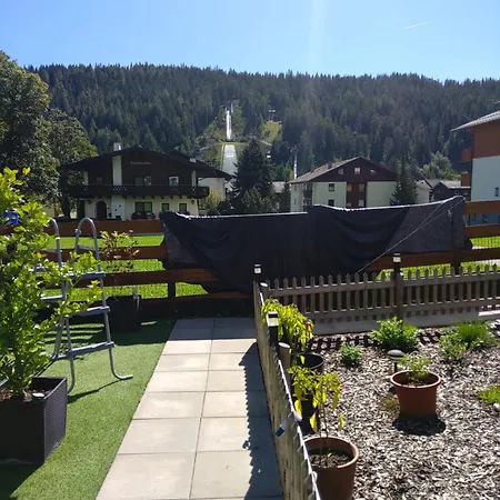 Bergidyll 1 Gartenwohnung * 람자우 암 다흐스타인