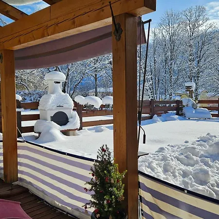 Bergidyll 1 Gartenwohnung Апартаменты *